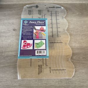 June Tailor FANCY FLEECE Slotted Ruler DECORATIVE EDGES and CUT OUTS USA 16x10"